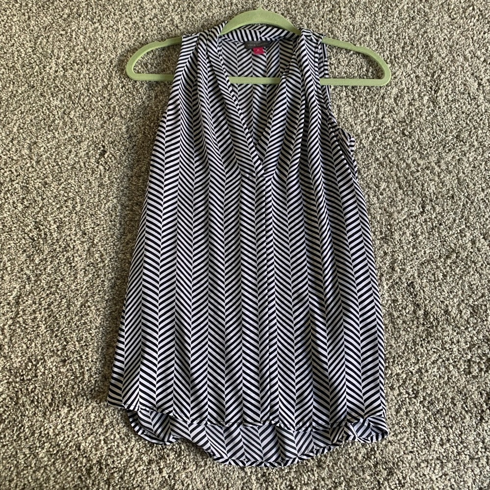 Vince Camuto Small Chevron Chiffon Sleeveless Blouse